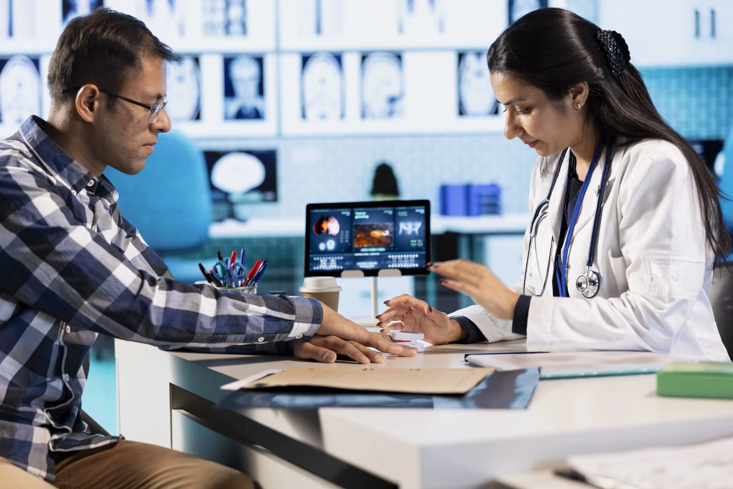 How Medical Device Financial Benchmarking Helps Evaluate R&D Returns, Optimize Product Margins, and Scale Commercial Viability medical-device-financial-benchmarking-scaled
